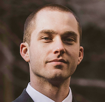 Analista de mercado cripto Thomas Whitfield, retrato